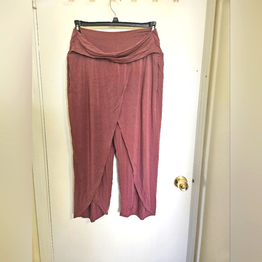 Athleta dusty rose release pants
